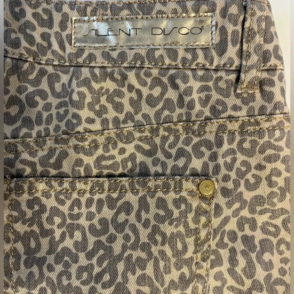 Celebrity Pink💰2 FOR $10💰/ Silent disco🪩/🐆 Skinny jeans/  Size US 9 - Picture 6 of 12